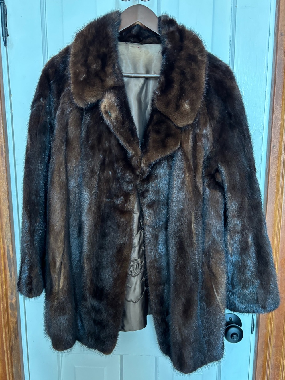 Gorgeous Chocolate Mink Coat